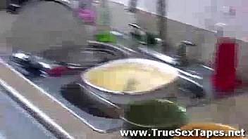 Sexy amateur couple breakfast in bed in sex tape