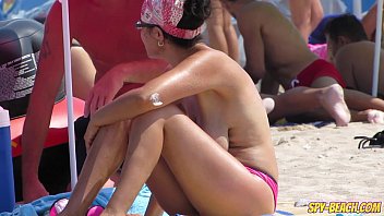 amateur voyeur sexy milfs spy beach big boobs topless