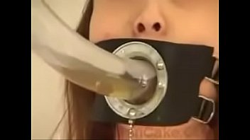 japanese slave eats shit on bondage