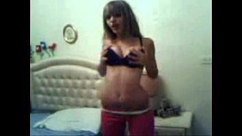 Sexy Young Stripper Camgirl - spankbang.org