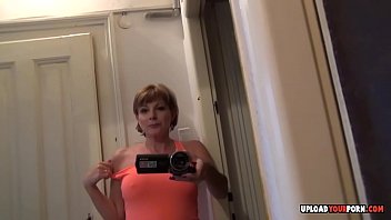 Hot MILF is looking for a fuckboy