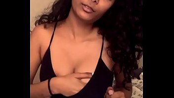 Teen girl caught by her mom  on live  New York teen  Smoke  Brown  Slim  Cute  Viral   Horny   Sexy